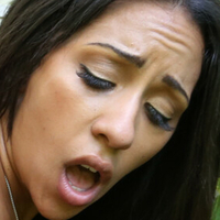 Priya Price Desnuda