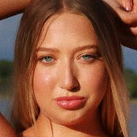 Randsydney Desnuda