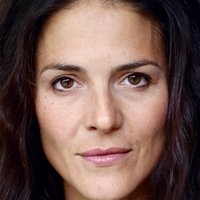 Raphaele Bouchard Desnuda
