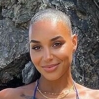 rayaadesouza Desnuda