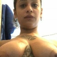 Reeses Pieces Desnuda