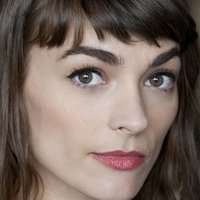 Romane Portail Desnuda
