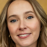 Rose Ayling Desnuda