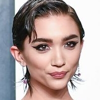 Rowan Blanchard Desnuda