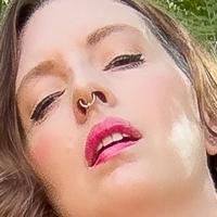 ryanneredd Desnuda