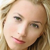 Sabina Gadecki Desnuda