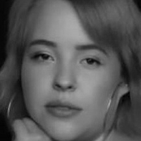 Sabrina Duffek Desnuda