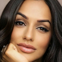 Saira Choudhry Desnuda