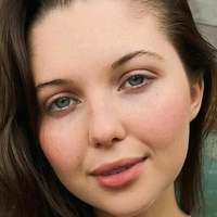 Samantha Hanratty Desnuda