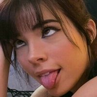 Savy Summer Desnuda
