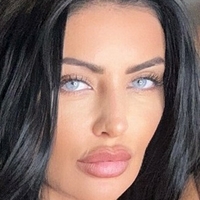 Scarlet Bouvier Desnuda