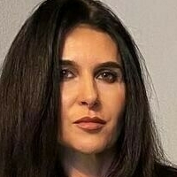 Senada Kostic Desnuda