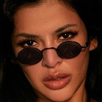 shadesofbeauty Desnuda