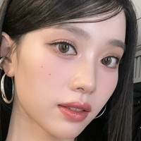 Shen Xiaoting Desnuda