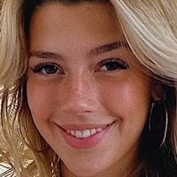 Sissy Sheridan Desnuda