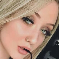 Sky Mckenzie Desnuda