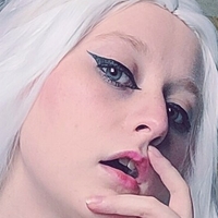 Skyla Starcrest Desnuda