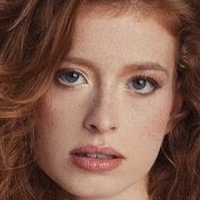 Sophie.srm Desnuda