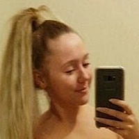 Sophie UK Teen Desnuda