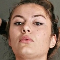 Squatilia Desnuda
