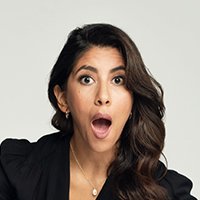 Stephanie Beatriz Desnuda