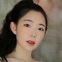 Sujin29_ Desnuda