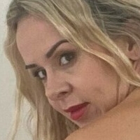 Suzie Best Desnuda