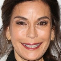 Teri Hatcher Desnuda