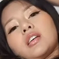 tharayafaii Desnuda