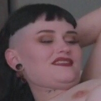Tiffany Nacke Desnuda