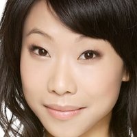 Ting-Ting Hu Desnuda