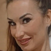 Travellara34 Desnuda