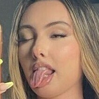 valaddall Desnuda
