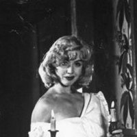 Valda Hansen Desnuda