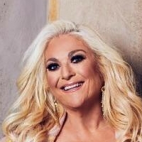 Vanessa Feltz Desnuda