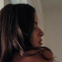Vittoria Villa Desnuda