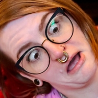 worthlessholes Desnuda
