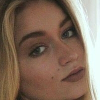 xh.elen.ax3 Desnuda