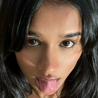 xlovebebe Desnuda