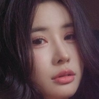 Yeon Yu Desnuda