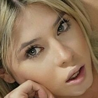 Yessica Doll Desnuda