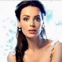 Yoanna House Desnuda