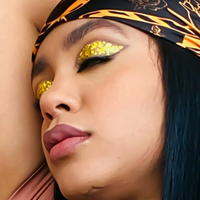yurat Desnuda
