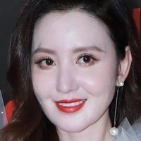 Zhang Meng Desnuda