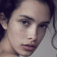 Zoe Barnard Desnuda