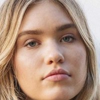 Zoe Cross Desnuda