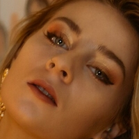 Zoe Elfreyah Desnuda