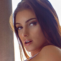 Zoe Wild XX Desnuda